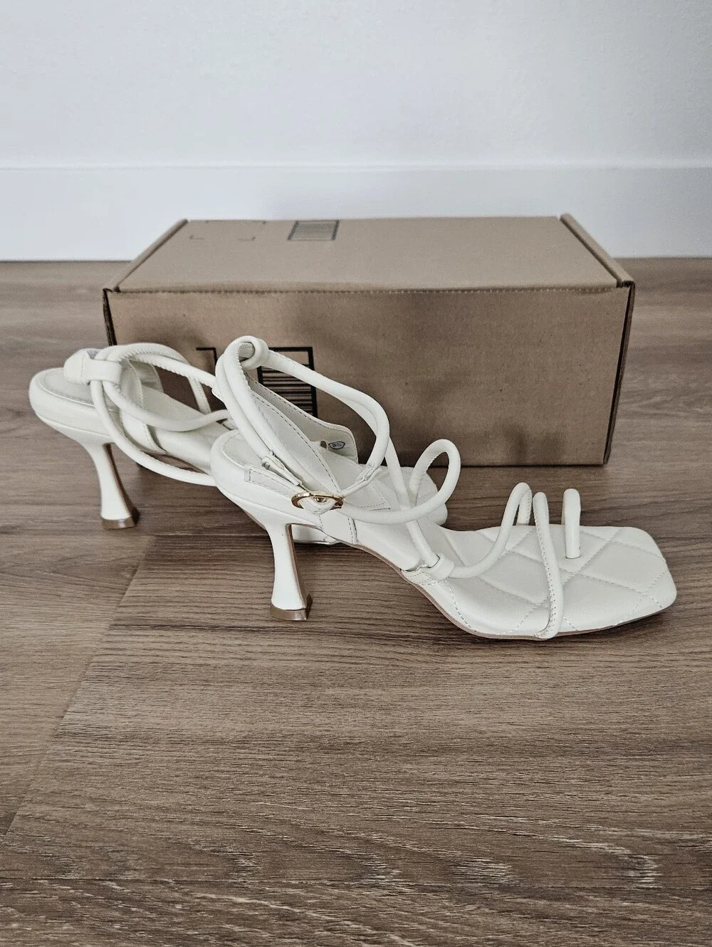 Women’s Strappy Quilted Square-Toe Heels in Cream Size 8.5
